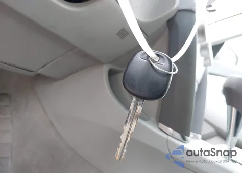 2009 Toyota Camry Le/Se/Xle z USA, uszkodzony, nr VIN 4T1BE46KX9U360484